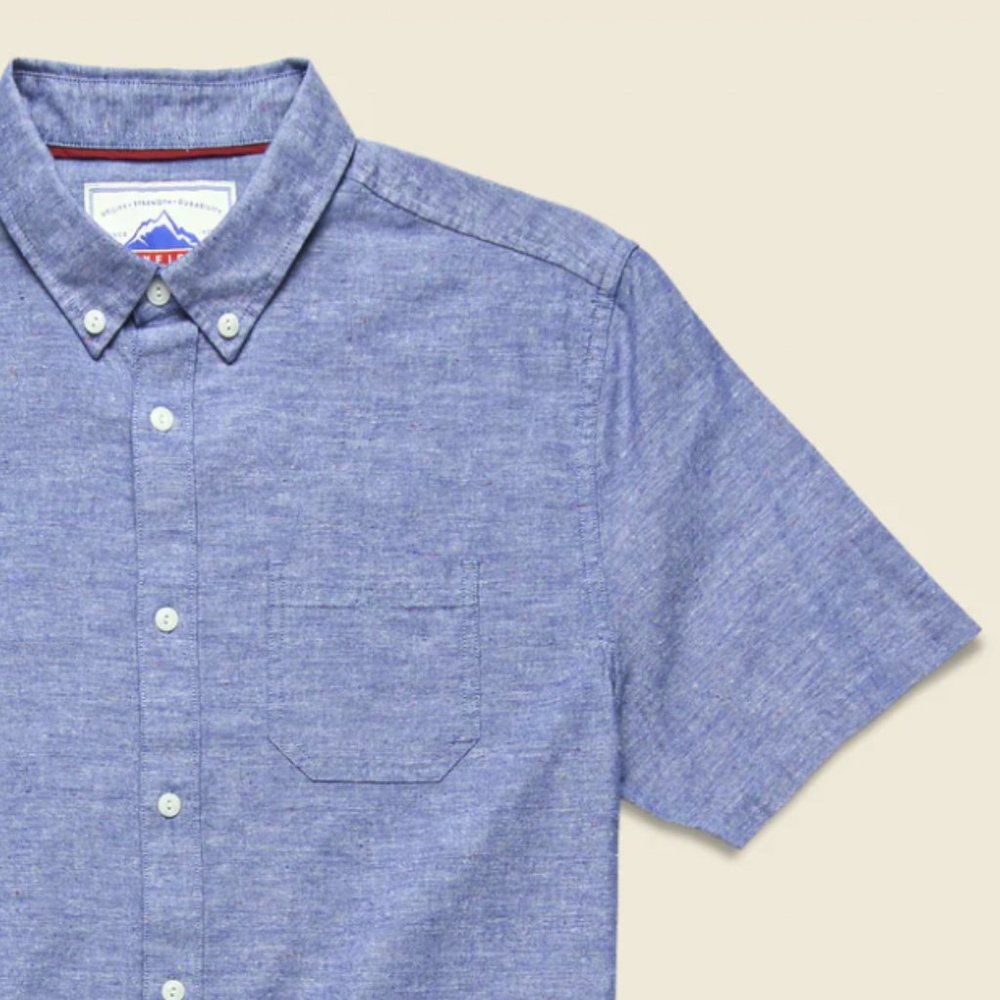 Penfield Short Sleeve Button Down Shirt (Chambray/Medium)